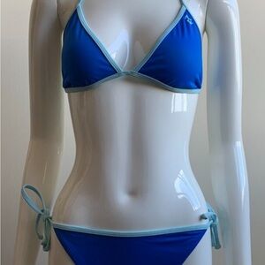 Gorgeous Blue Billabong Triangle Bikini Set RARE vintage